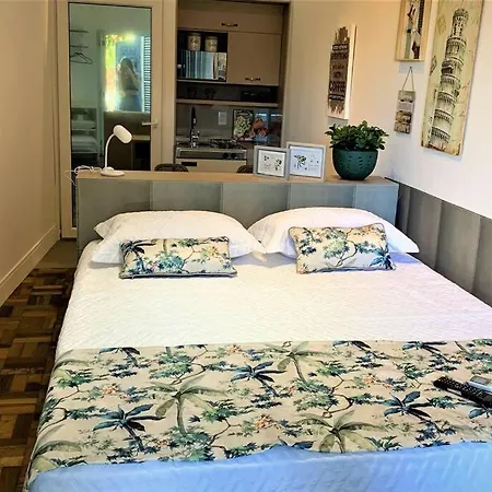Apto Roma Na Vila Paraiso: Um Cantinho Feliz Maringa Exterior photo